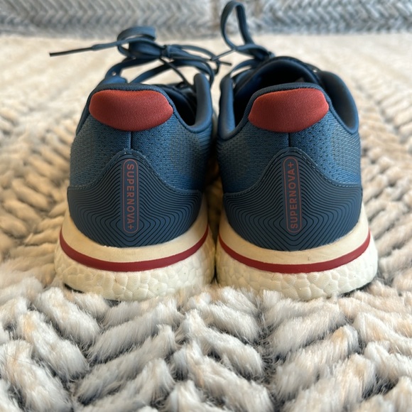 Adidas shoes - Picture 4 of 7